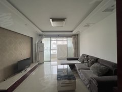 苏州张家港杨舍锦绣花苑(南区) 3室1厅2卫 139平米出租房源真实图片