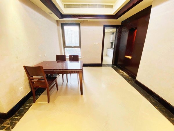 青岛崂山石老人上实海上海香港东路 上实海上海 精装大平层出租房源