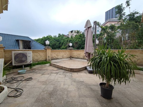 深圳布吉布吉街莲花山庄别墅莲花山庄整栋别墅带地下室出租,租金美丽