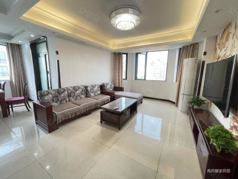 雍景苑洋房 电梯7楼东边套 130平70年产权住宅看房有钥匙