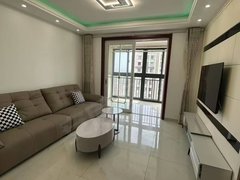 无为城区无为城市广场出租~新一中对面,精装三室家电家具齐全,拎包入住。出租房源真实图片