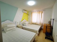 北京西城阜成门专为阜外医院进修大夫准备!紧挨阜成门车公庄地铁金融街官园桥出租房源真实图片