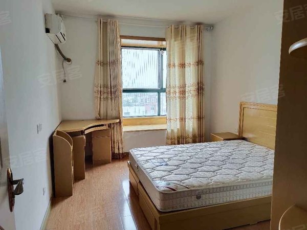 信阳浉河信阳贸易市场弘昌运动城贸易广场商圈浉河中学校区弘昌运动城