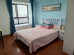无为城区无为城市广场中盛一号院小区4室精装两卫家电齐全拎包入住出租房源真实图片