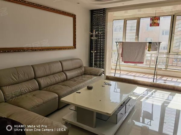 包头昆都仑火车站和平新苑和平新苑 精装修  1500元  5楼  100平 家电齐全出租房源真实图片