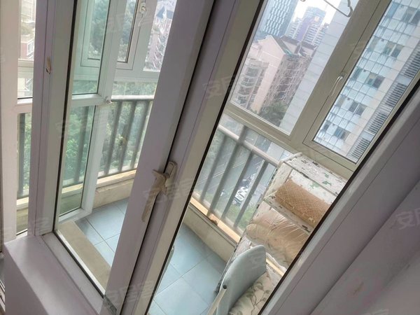 深圳福田景田北景华苑(福田)武警大厦景华苑 12楼东南向 安静一房一厅