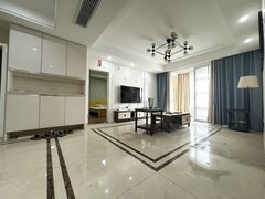 常熟市区文化片区琴湖溪里旁 琴湖壹号 三房两卫 守次出租 家电家具齐全随时看出租房源真实图片
