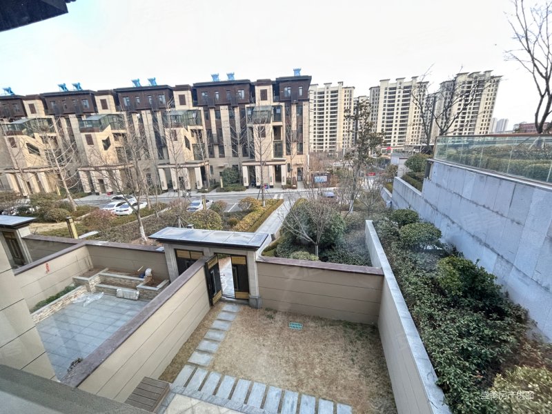 房真实在售双首层设计带实墙院子实用面积大江山樾