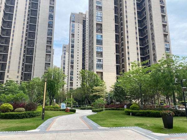 【多图】万科尚城(商住楼),夏园租房,南岗万科小区电梯房 两房一厅