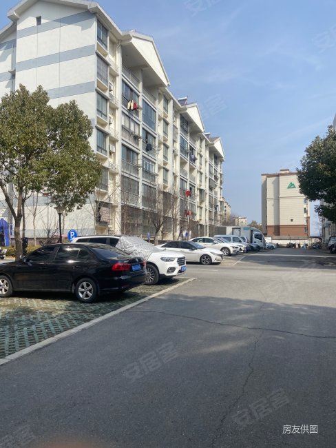 南京浦口汤泉街道精装拎包入住月供几百块安家南京