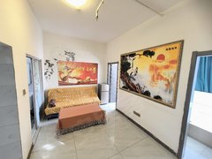 喀什喀什市喀什城区万达附近，2楼简装56平，两室带家具家电拎包入住随时看房出租房源真实图片