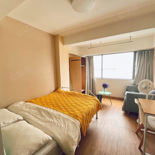 独栋｜昆明站环城南路地铁站塘子巷无中介可停车一居室