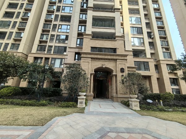 泉州台商区台商投资区隆盛御湖湾隆盛御湖湾 4室2厅2卫出租房源真实