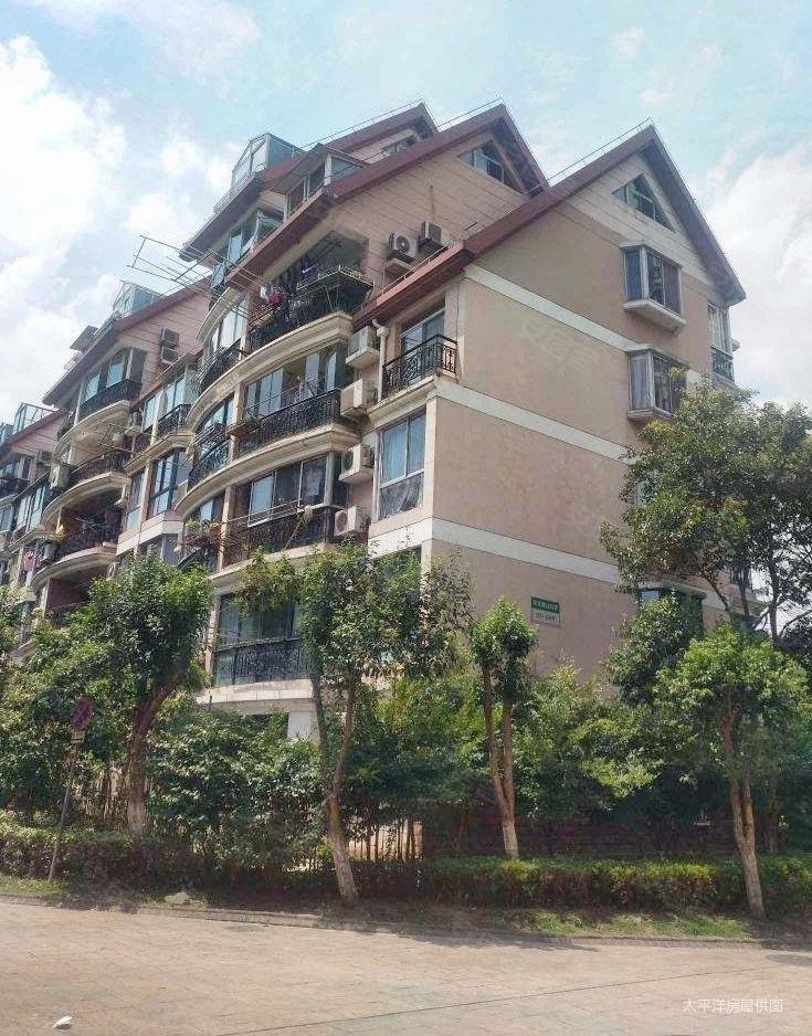 电梯复式丨送大露台丨税费各付丨送产权车位丨看房随时,康泰新城二手