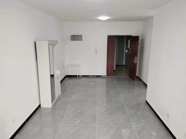 北京海淀苏家坨凤仪佳苑八里临近环保科技园凤仪佳苑八里 1室0厅1卫