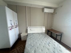 霍邱城关金城时代广场玖隆皇家公馆单间，租多800每月可押一付一出租房源真实图片