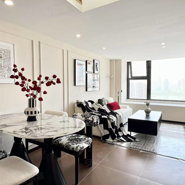 整租｜开福寺 高端复式 法师奶油风  月付、可押一付一  独门独户