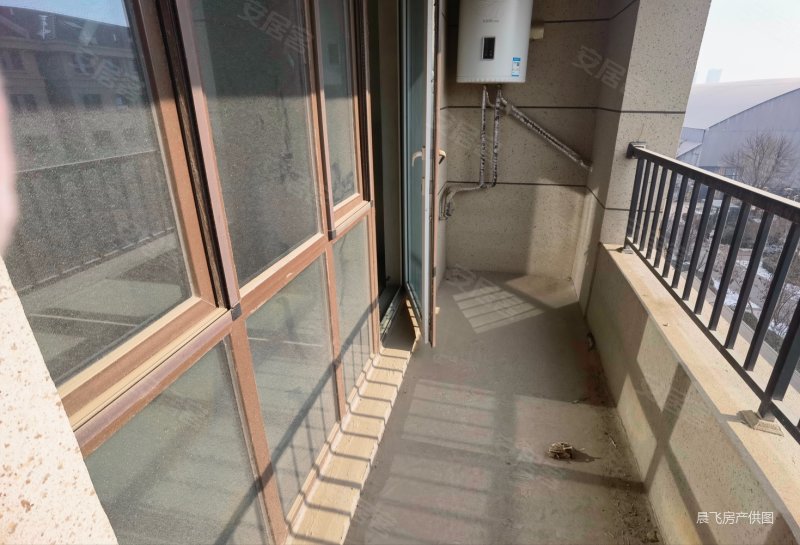 紫晶苑洋房115平165万毛坯免大税全天采光次顶层