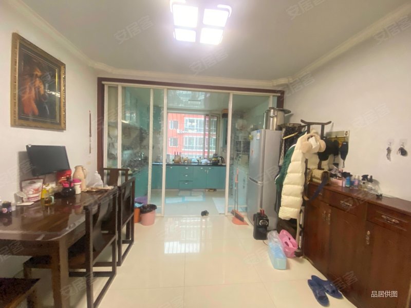 吉利花园低密宜居交通便捷满二商业配套齐全正南朝向