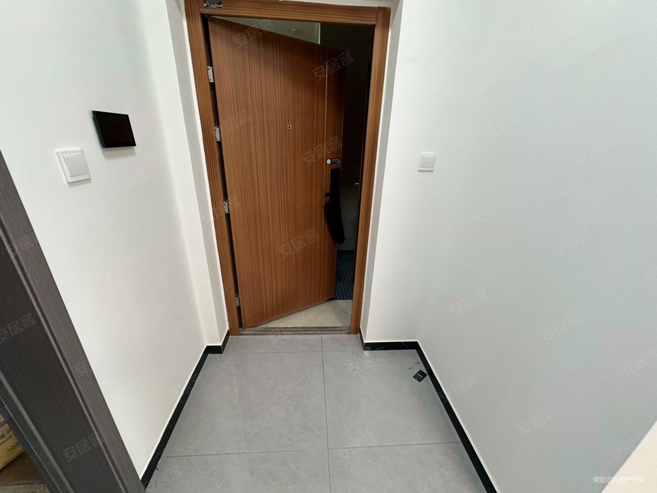 云水湾3室2厅2卫133㎡南北101.8万