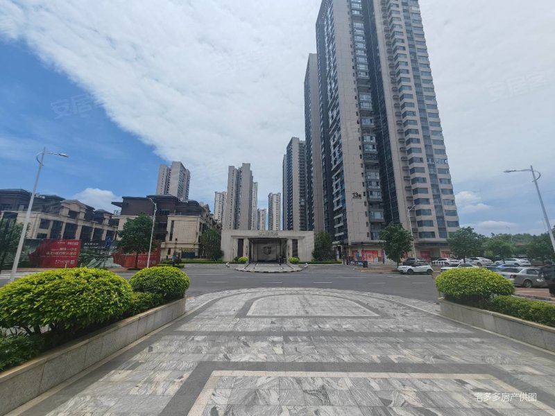 柳州房产网>柳州二手房>鱼峰二手房>阳和二手房>荣和公园墅>800_600