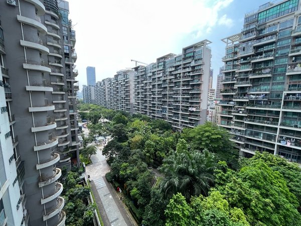 深圳龙岗龙岗中心城天健现代城天健现代城,住家拎包四房,看房方便出租