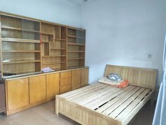 无为城区米芾广场无中校内房子出租,好楼层两室两厅,1.9万一年有钥匙看房出租房源真实图片