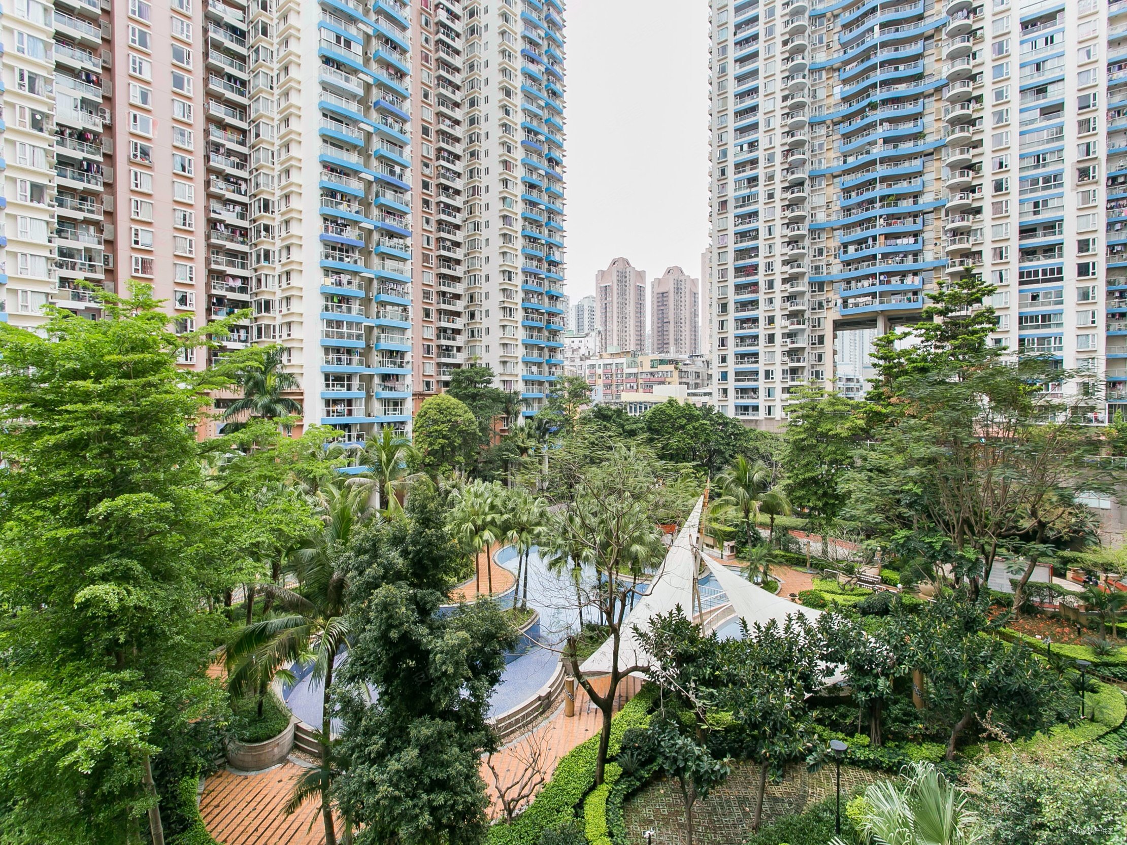 万科金色家园 电梯房 交通便捷 产权清晰 南向采光好