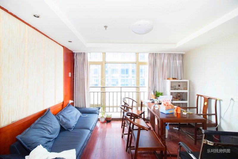 帝豪国际温泉小朝南高层,大飘窗总价低,随时看,可谈新贵公馆