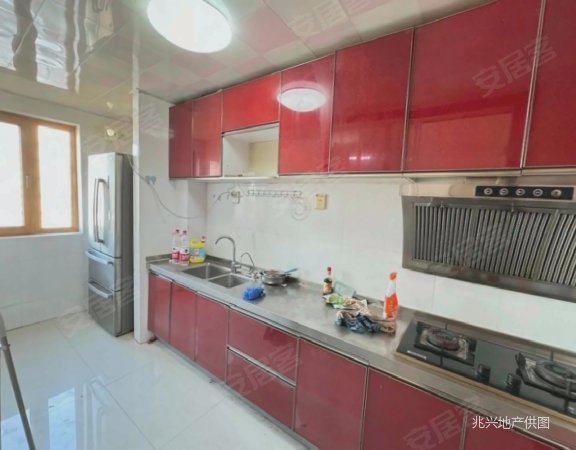 金隅7090双卫格局商圈成熟中间楼层采光好南北通透