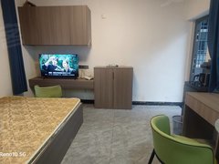 仁怀中枢鼓山路二转盘红绿灯附近公寓出租，家电齐全拧包入住，1200一个月出租房源真实图片