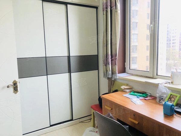 大连甘井子促进路鼎新鼎云都刘家桥封闭小区,电梯,两室南北68平2200