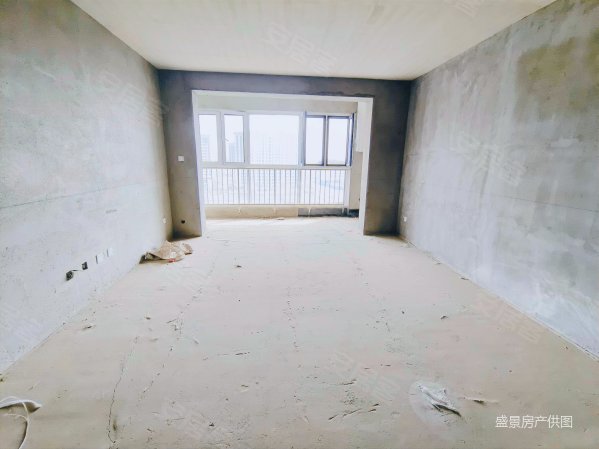 新上现房117平三居室距离园博园200米距离老城区非常近