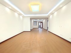 曲江地铁口紫薇永和坊173平三室精装空房可办公居家