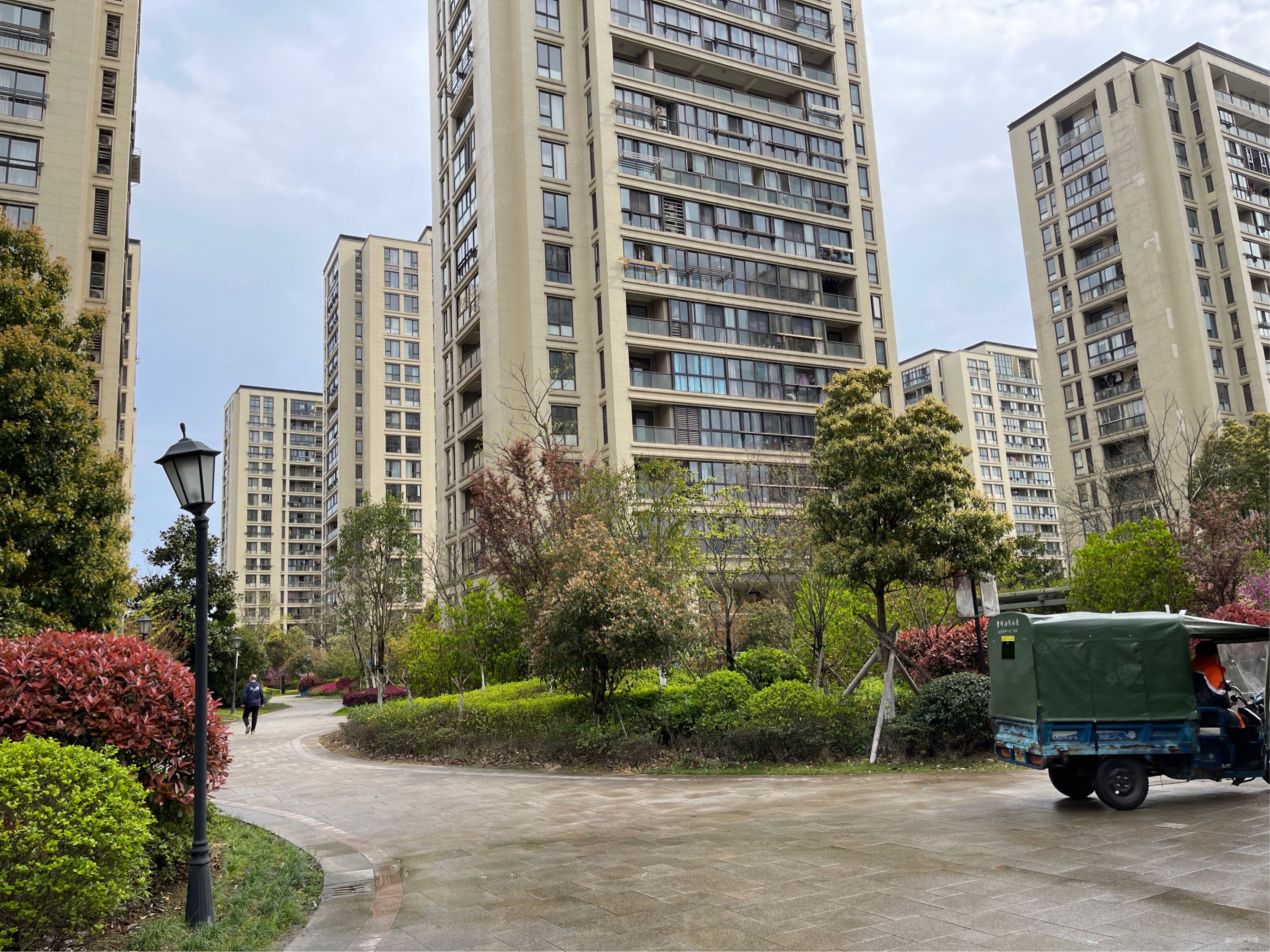 宁波二手房 鄞州二手房 东部新城二手房 明湖花苑三期