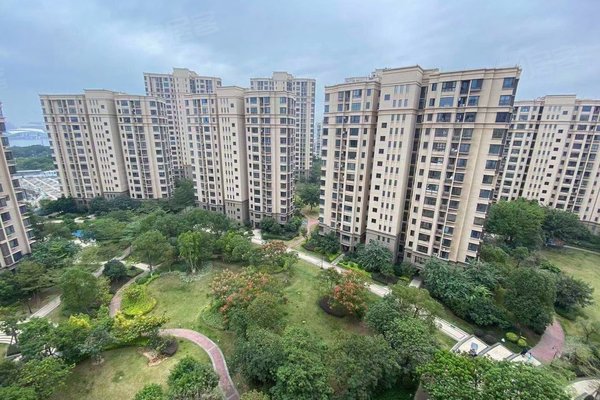 上海二手房 国贸润园 > 何燕秋解读国贸润园小区不足