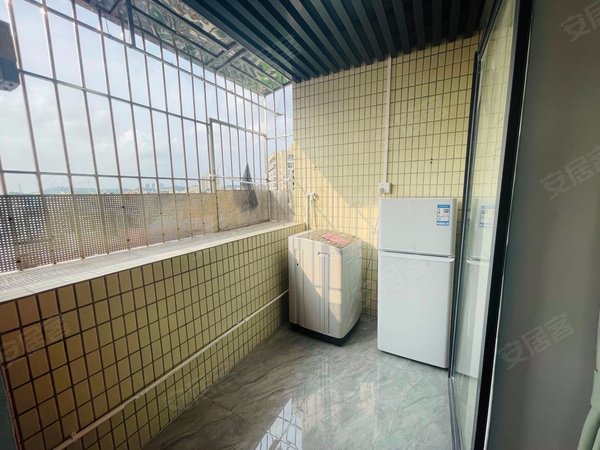 深圳布吉丹竹头圆墩小区圆墩小区拎包入住电梯房采光通风透气押一付一