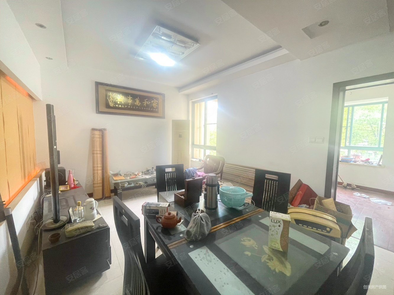 新安一区 90平 两房朝南 简单装修 南北通透