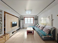 昌邑昌邑城区市政府爆 多层二楼 带车库 近文山 育秀 文化广场 家具家电齐全出租房源真实图片