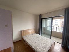 蚌埠蚌山新城区万达附近小姐姐看过来朝南带阳台好房间室友全女孩子随时看房出租房源真实图片