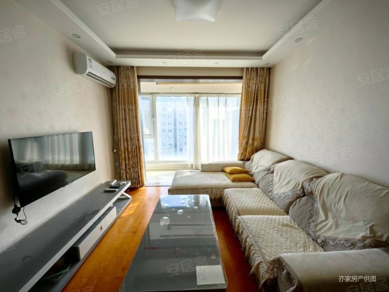 保利达江湾城精装南向一居室高楼层采光好配套齐交通便利