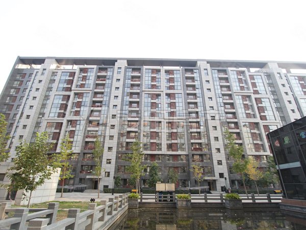 北京朝阳朝青板块润枫水尚(东区)润枫水尚东区 南北四居 家具齐全