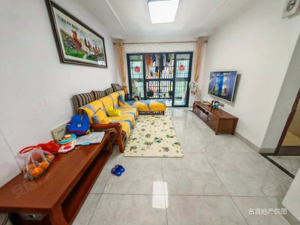 秀英 次新小区 海秀花园 电梯三房两厅 车位充足