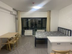 赤峰红山钢铁街可短租，可月付，克拉铭座精装一室出租，家具家电齐全出租房源真实图片