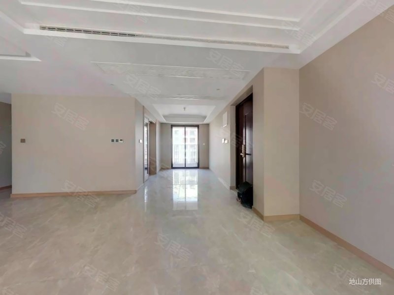 艺荟兰苑3室2厅14242平业主卖价格可以谈