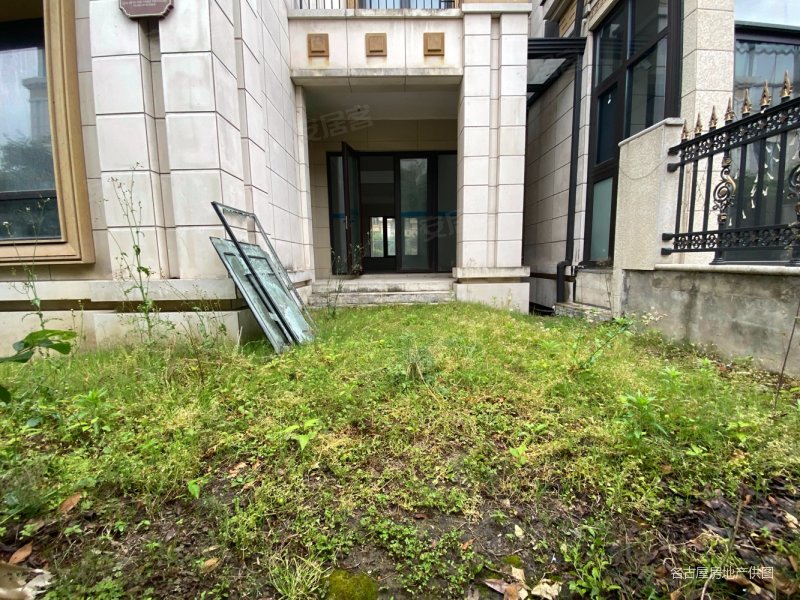 府二期 独栋别墅 土建已做好 带环绕花园,金科王府(二期)二手房,1650