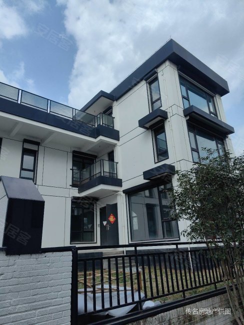 急降200万(独栋)实用面积500平,赠送40平大露台,,暖山金域城(别墅)