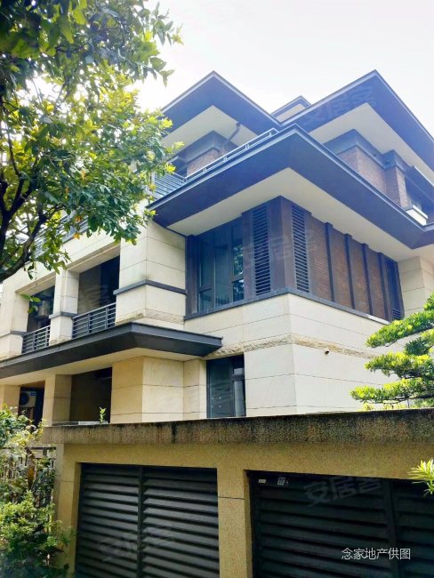 华侨城天鹅湖(别墅)6室3厅8卫315㎡南北990万