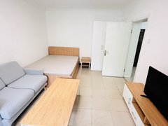 北京朝阳左家庄新上！左家庄 朝南一居室 采光好 低楼层 近地铁 送保洁出租房源真实图片