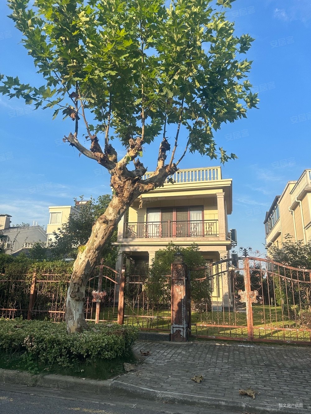 太阳岛高尔夫别墅二手房,450万,3室2厅,2卫,131平米-昆山安居客